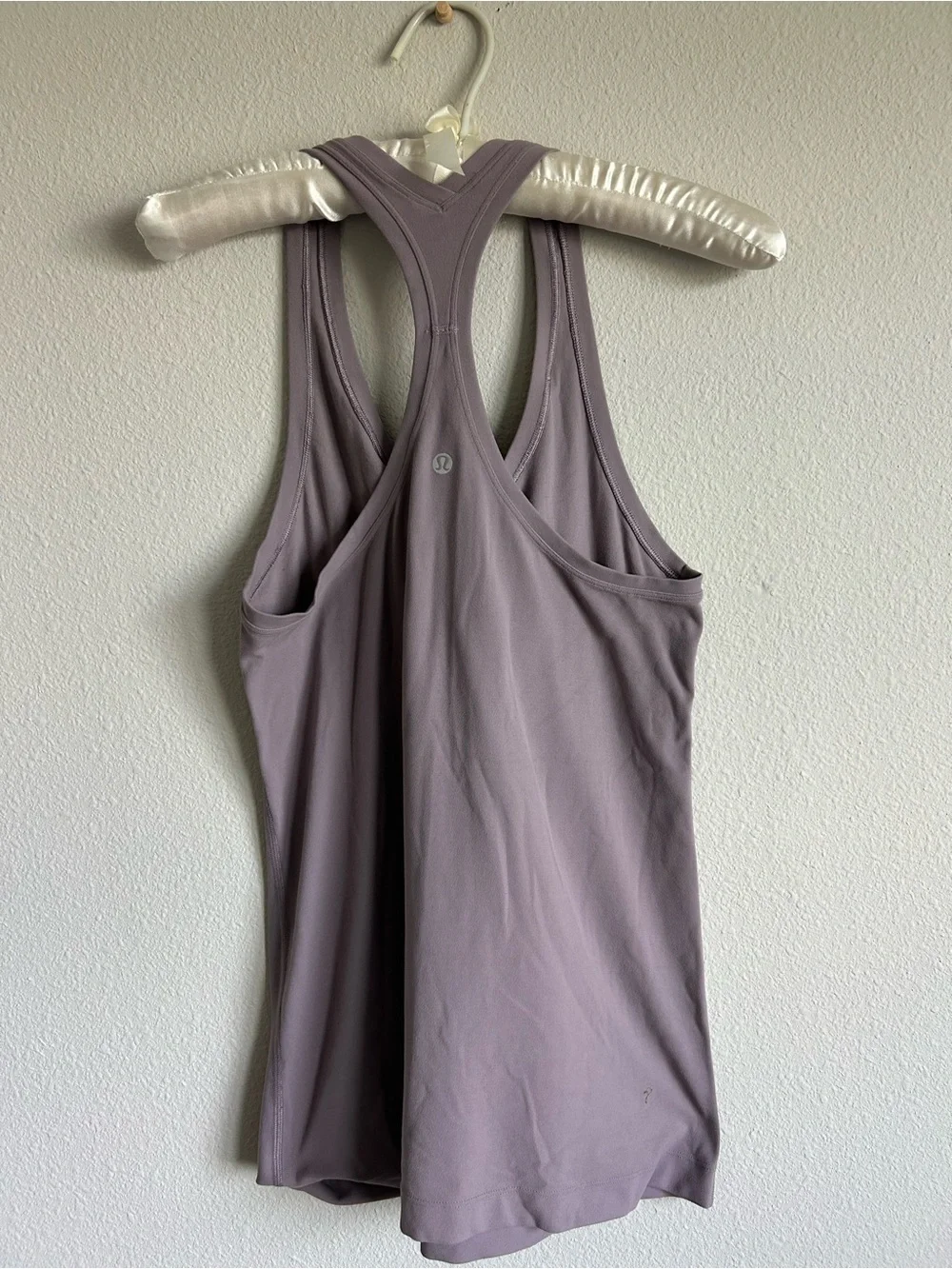lululemon athletica breathable lightweight